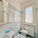 422 - Nuovo Bilocale Al Primo Piano A Sirolo, A 200 Mt Dal Centro - White Club Omaggio Dal Lun Al Ven Fino Al 02-08